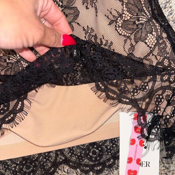 Cider Black and Tan Lace Long Sleeve Dress - Picture 4 of 6